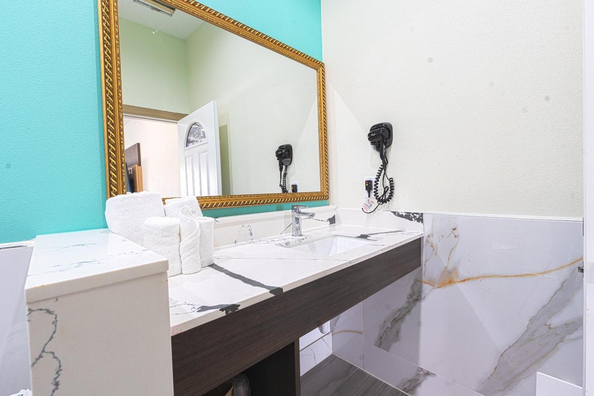 La Vyoma Villas, Westpark Hwy 6 Mission Bend المظهر الخارجي الصورة